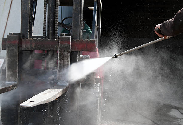 Best Sidewalk Pressure Washing  in Nedrow, NY